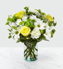 The FTD Happy Day Bouquet