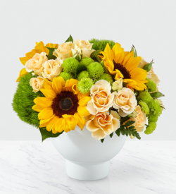 The FTD Truly Radiant Bouquet