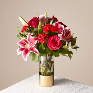 The FTD Be Mine Bouquet 