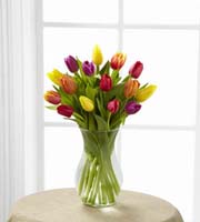 The FTD Bright Tulips Bouquet