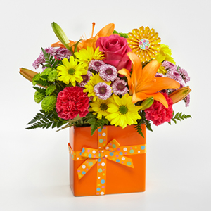 The FTD Set to Celebrate Birthday Bouquet