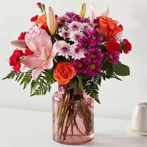 Light of My Life Bouquet in Blush Vase - Deluxe