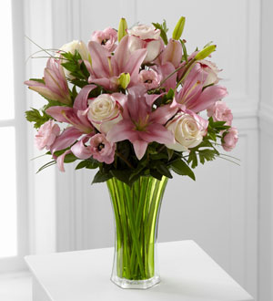 The FTD Classic Beauty Bouquet