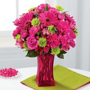 The FTD Raspberry Sensation Bouquet