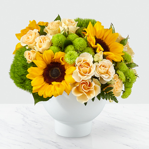The FTD Truly Radiant Bouquet