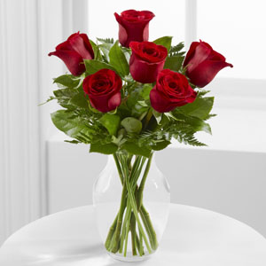 Le bouquet de roses Simply Enchanting de FTD 