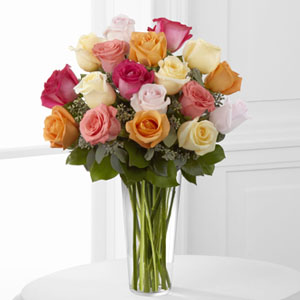 The FTD Graceful Grandeur Rose Bouquet 