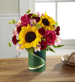 The FTD Fresh Outlooks Bouquet