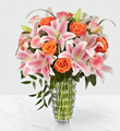 The FTD Sweetly Stunning Luxury Bouquet