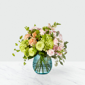 The FTD Irreplaceable Luxury Bouquet- VASE INCLUDED
