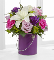 The FTD Color Your Day With Beauty Bouquet 