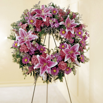 The FTD Loving Remembrance Wreath