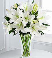 The FTD Light in Your Honor Bouquet