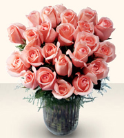 The FTD Celebrate the Day Rose Bouquet