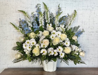 Blue and White Tribute Basket