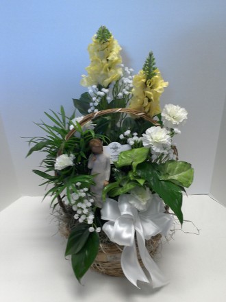 8 INCH PLANTER WITH A WILLOW TREE ANGEL