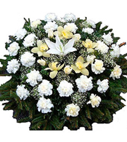 Wreath with White Flowers (without ribbon)