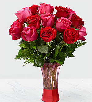 The FTD Art of Love Rose Bouquet - Deluxe