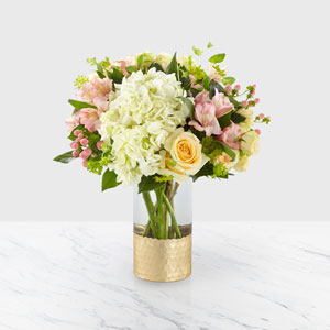 The FTD® Simply Gorgeous™ Bouquet