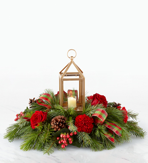 The FTD® I’ll be Home for Christmas™ Centerpiece 