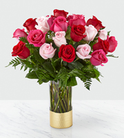 The FTD® Love & Roses™ Bouquet