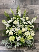 CLASSIC WHITE FUNERAL BASKET