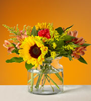 The FTD® Sunnycrisp Bouquet