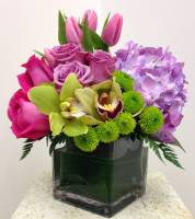 STUNNING MIXED FLORAL CUBE