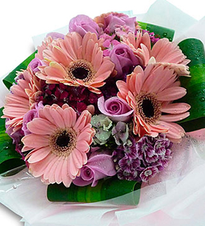 Mixed Cut Flowers Pink