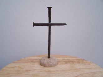 Nail Cross