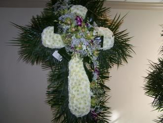 Pequa White Cross with Orchids Overcast