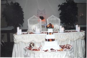 WEDDING CAKE 2