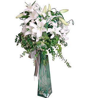 Arrangement of White Liliums