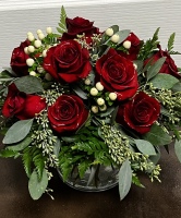 Colonial Red Rose & White Berries