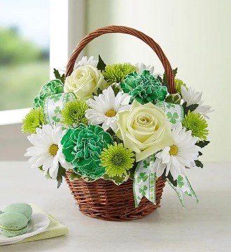 St Patrick\'s Day Flower Basket