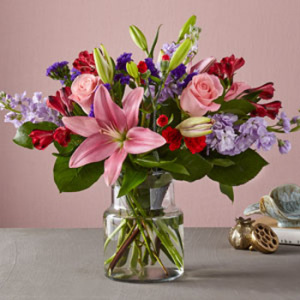 FTD Romantique Bouquet