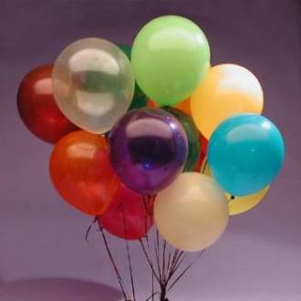 12 Latex Balloons