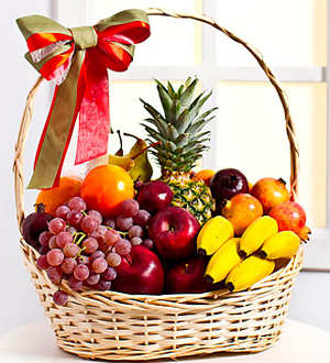 Fruit Basket (Fruits May Vary)