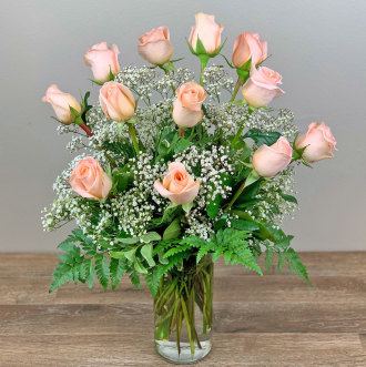 Dozen Tiffany Peach Roses
