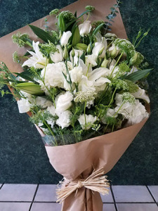 Brown Paper Bouquet White