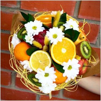 Brightful fruit bouquet