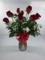 12 Red Roses Delight 