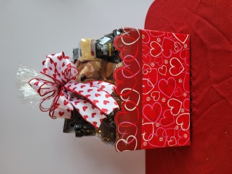 Valentine\'s Gift Box For Him!
