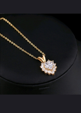 18K Necklace Gold Chain link yelow white zironia heart pendant