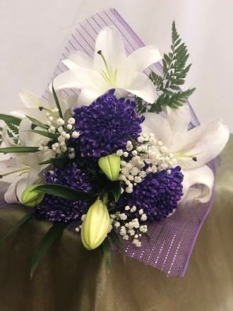 Commercial Lily Bouquet