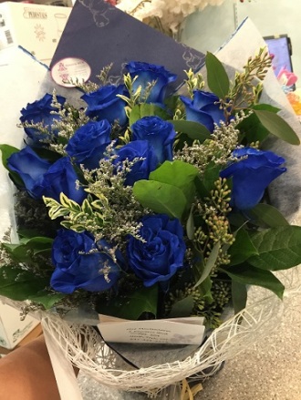 MGM Gift Wrapped Blue Rose bouquet