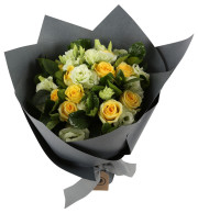 MGM Gift-wrapped Mixed Yellow Rose Bouquet