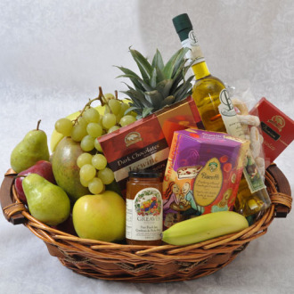 CARISMA FLORISTS® Fruit & Gourmet Basket CF-08