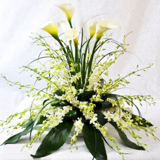 Carisma Florists® The Pristine Bouquet