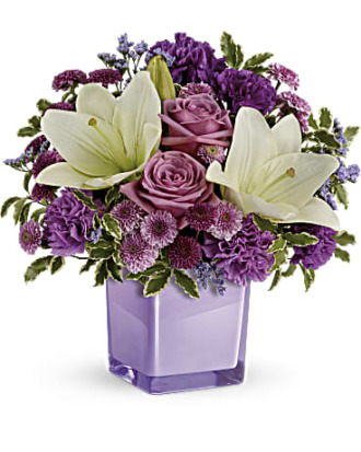  Teleflora\'s Pleasing Purple Bouquet